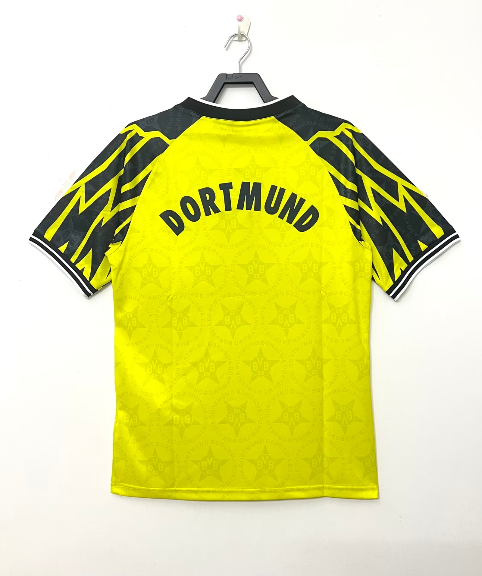 BVB Retro Home Jersey 1994-94 image 1