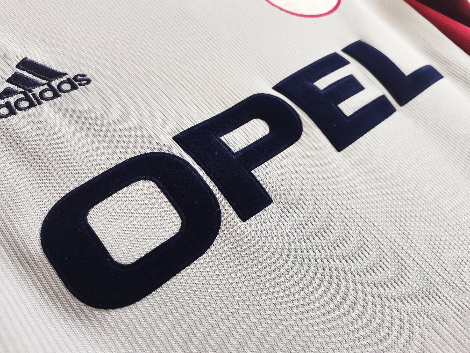 BAYERN MUNICH Retro Away Jersey 1998-99 image 5