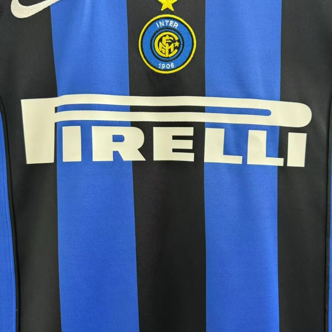 INTER MILAN Retro Home Jersey  2004 image 6