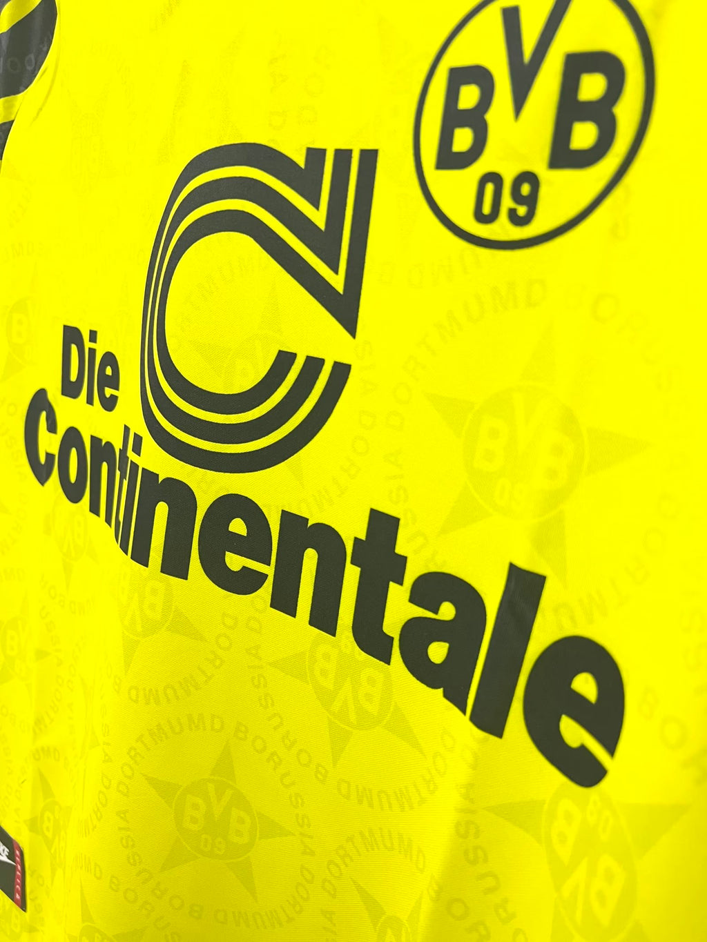 BVB Retro Home Jersey 1994-94 image 5