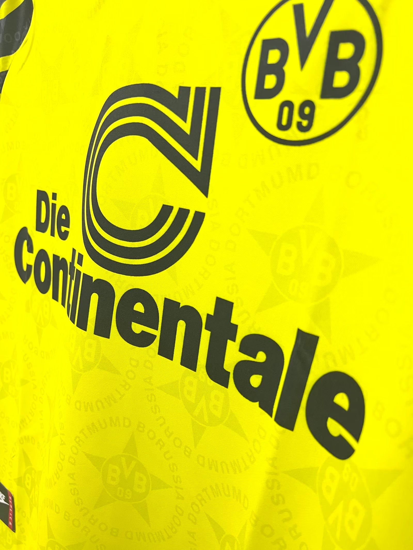 BVB Retro Home Jersey 1994-94 image 5
