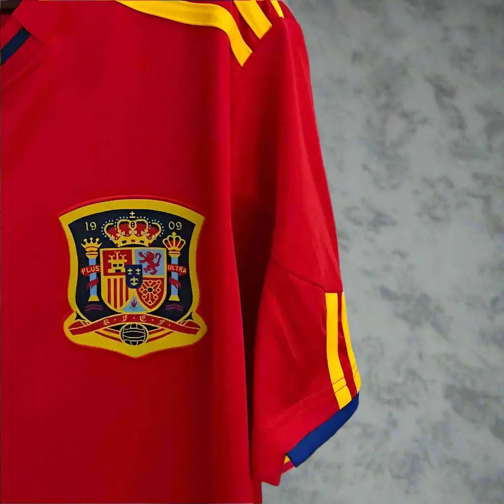 SPAIN Retro Home Jersey 2010 image 1