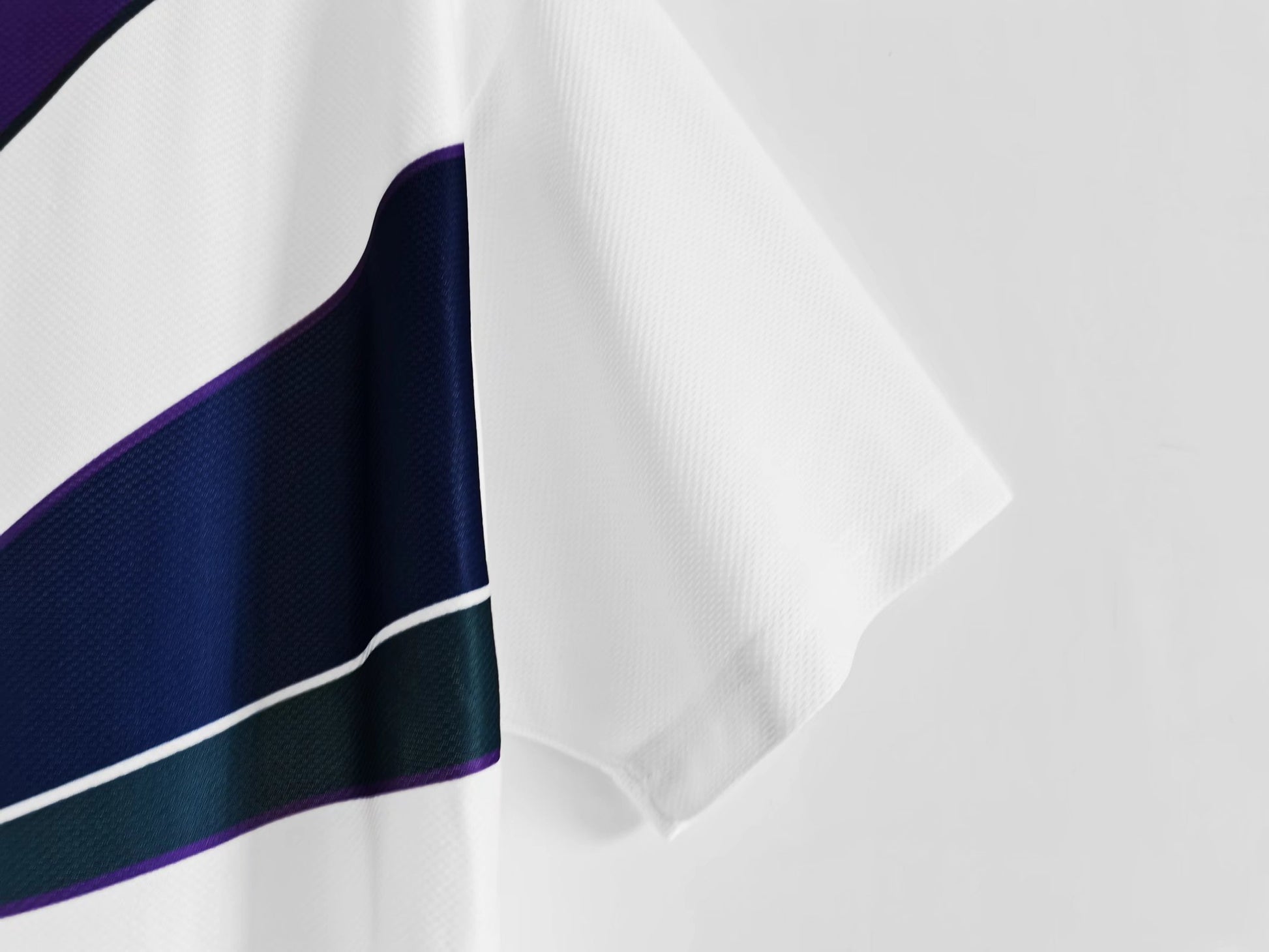 SCOTLAND Retro Away Jersey  1994-96 image 3