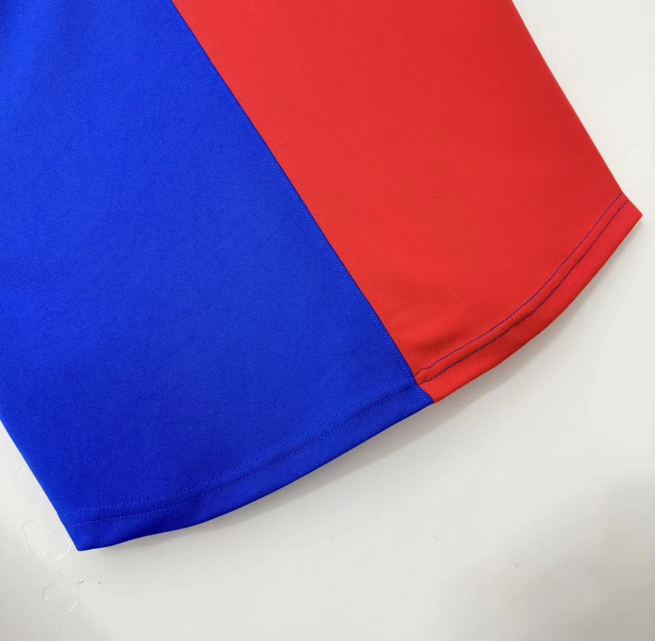 BARCELONA RETRO CENTENARY JERSEY 1999 image 4