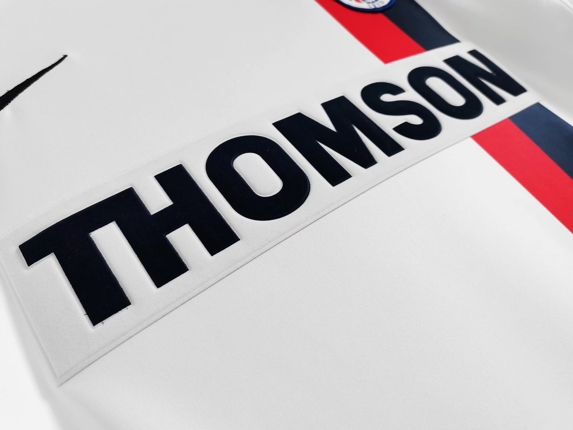 PSG Retro Away Jersey 2002-03 image 4