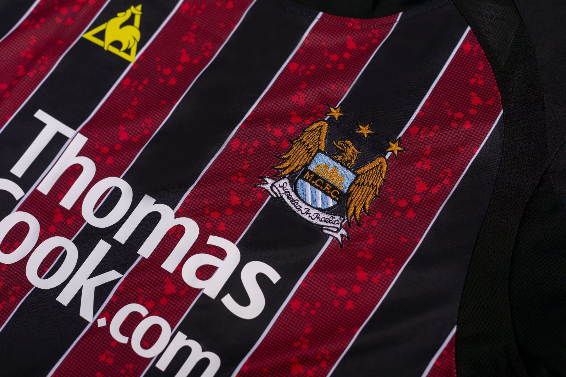 MANCHESTER CITY Retro Away Jersey  2008-09 image 7