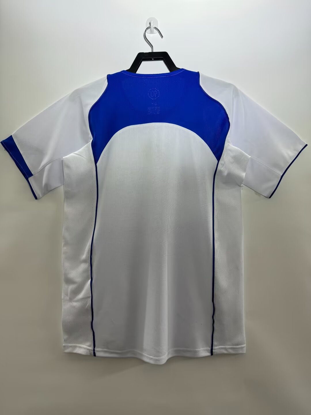 INTER MILAN Retro Away Jersey  2004 image 1