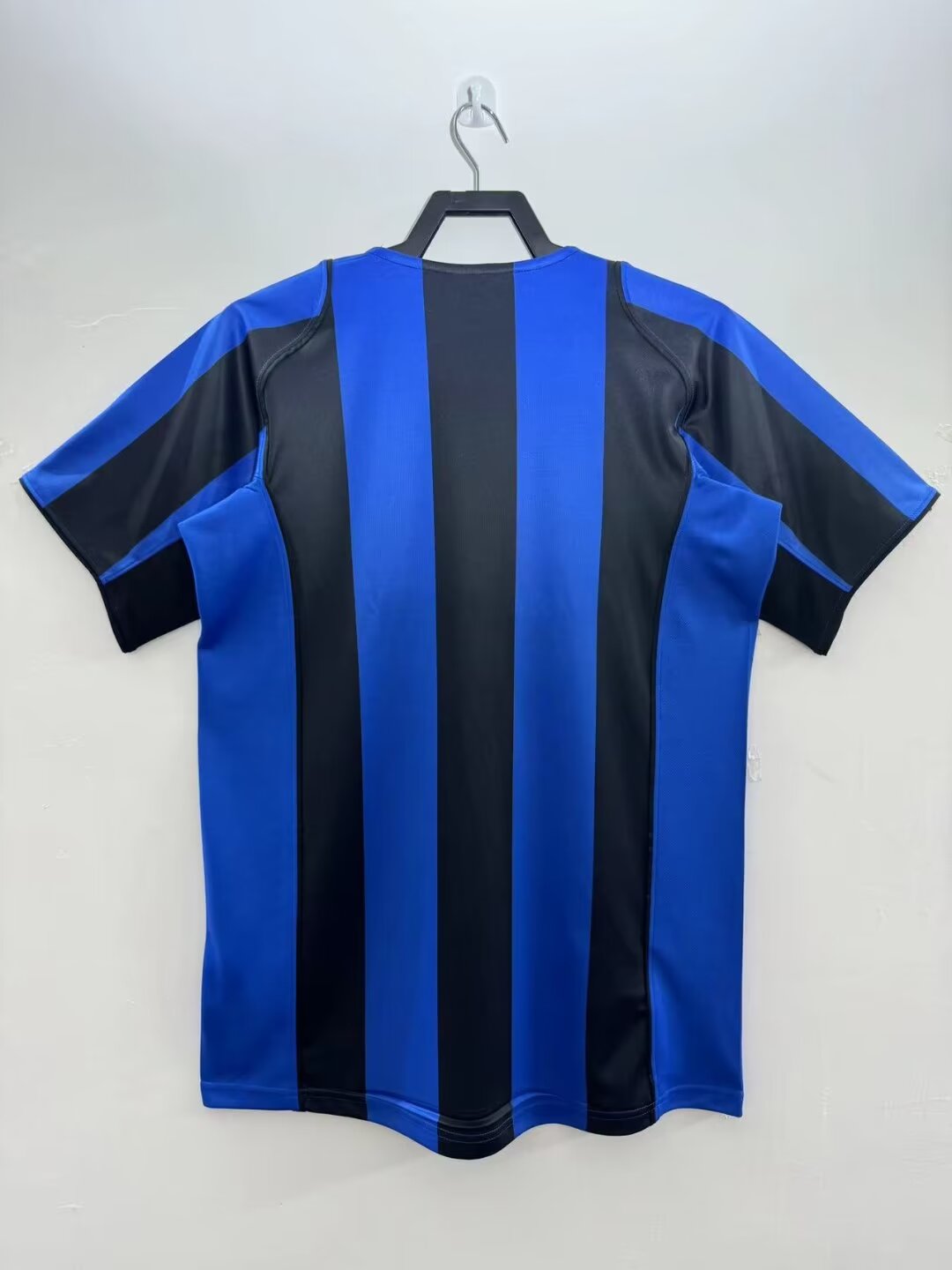 INTER MILAN Retro Home Jersey  2004 image 1