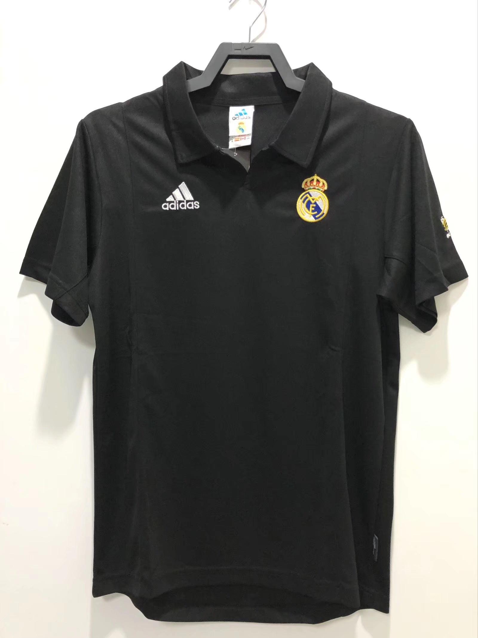 REAL MADRID Retro Away Jersey 2002-03 image 0
