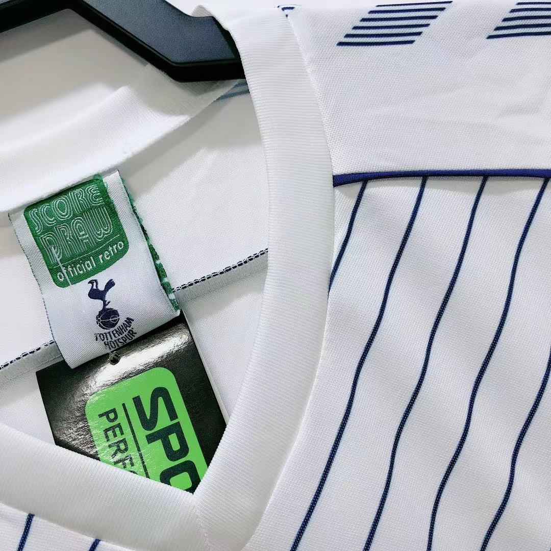 TOTTENHAM HOTSPUR Retro Home Jersey 1986 image 4