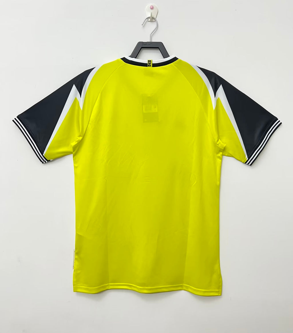 BVB Retro Home Jersey 1995-96 image 1