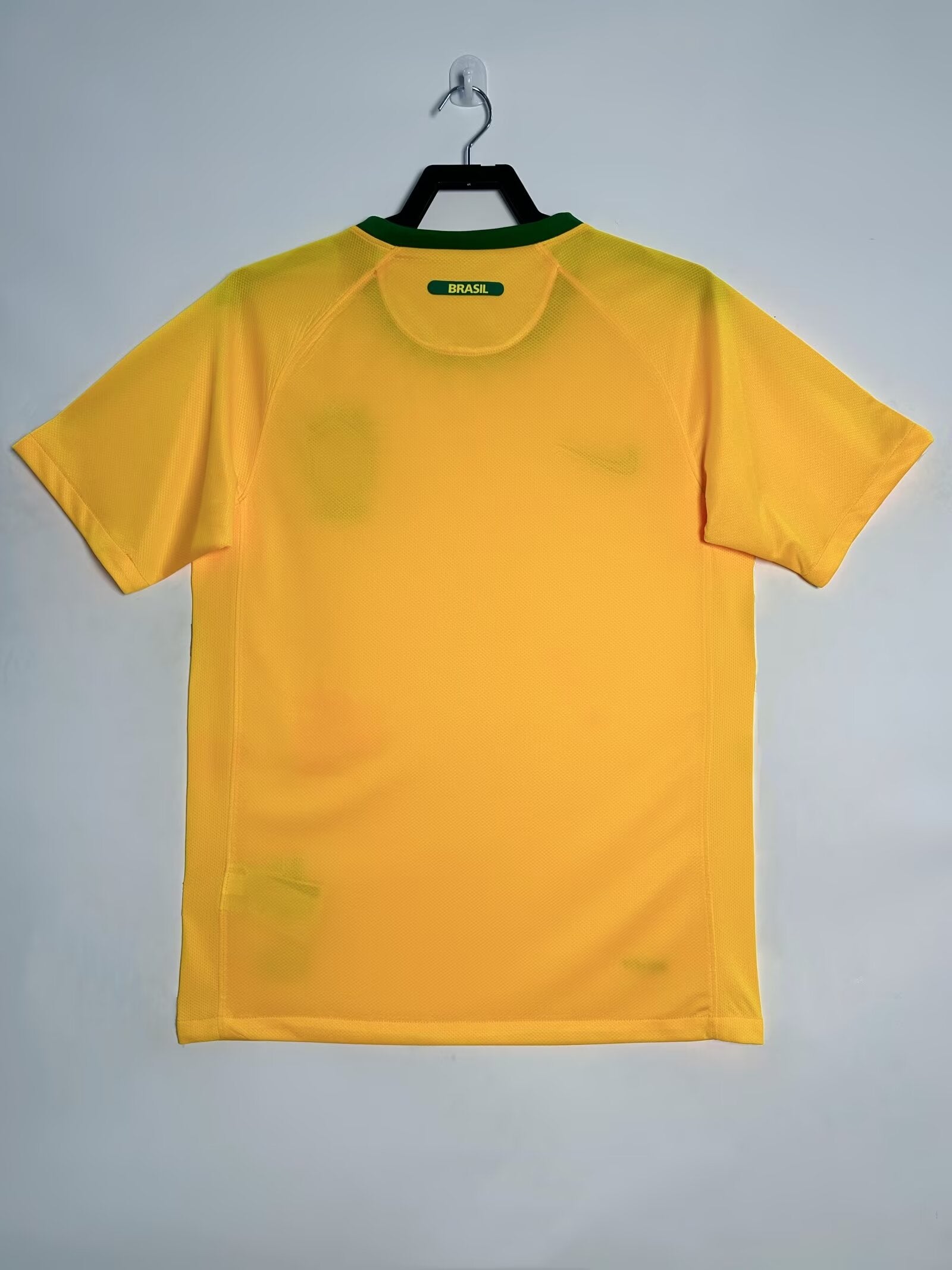 BRAZIL Retro Home Jersey 2010 image 1