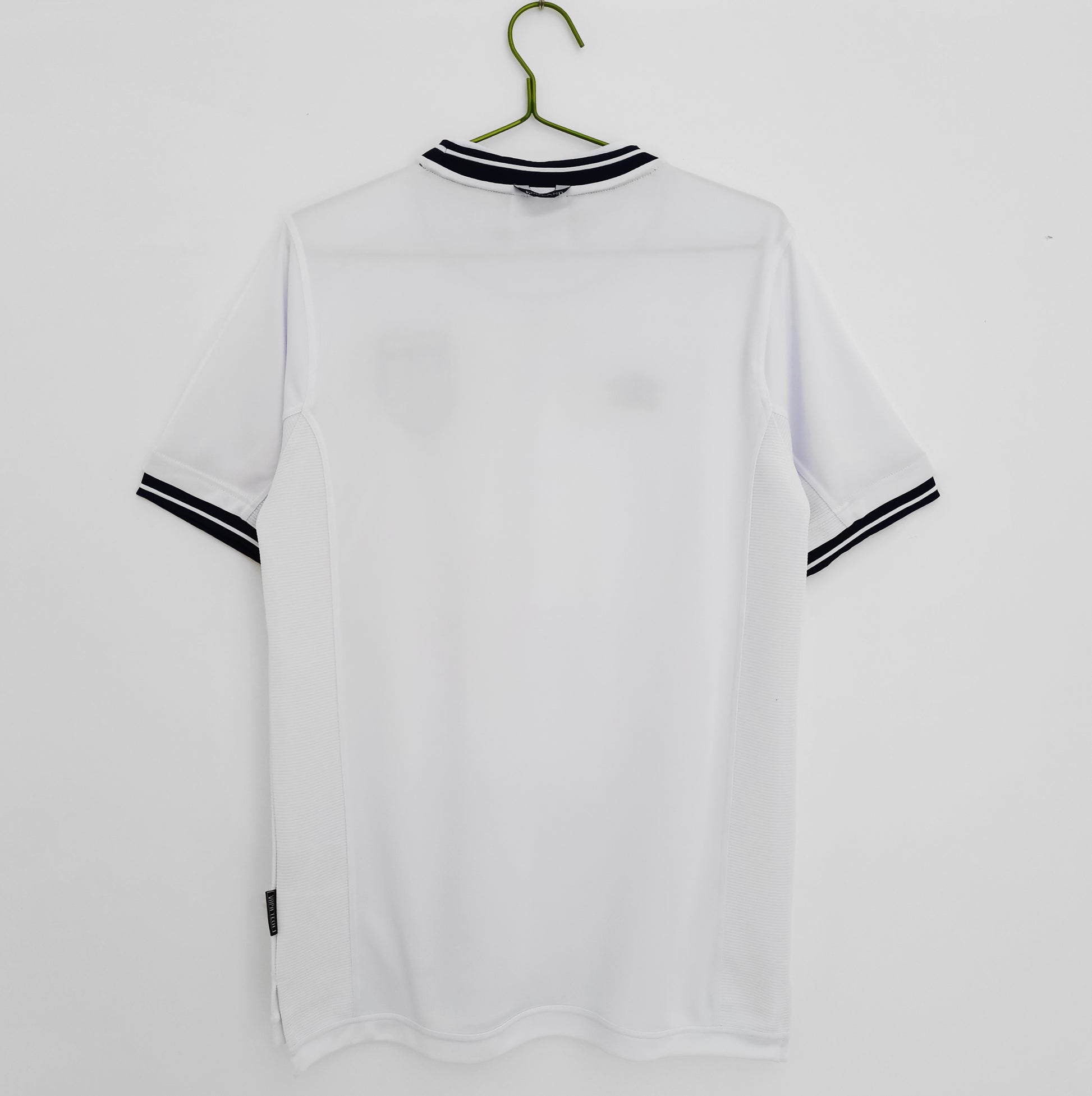 ENGLAND Retro Home Jersey 1999-2001 image 1