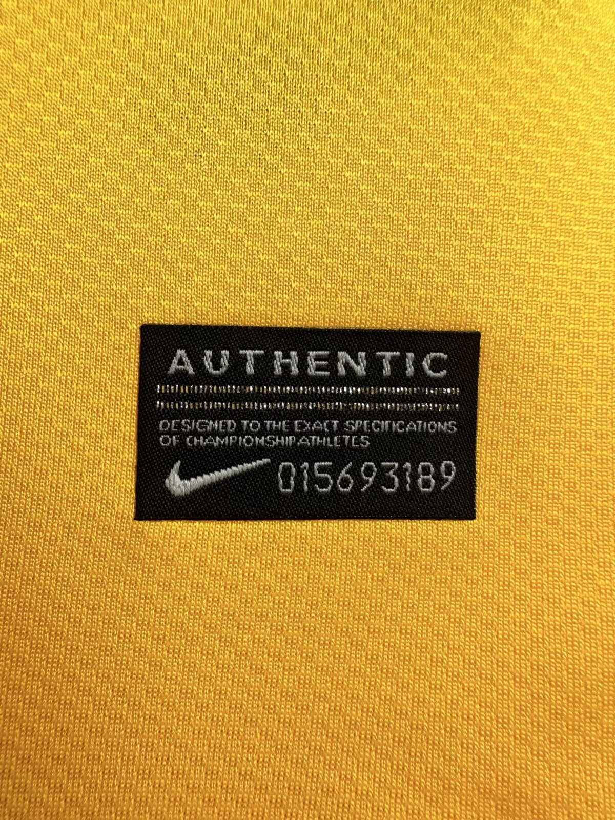 BRAZIL Retro Home Jersey 2010 image 7