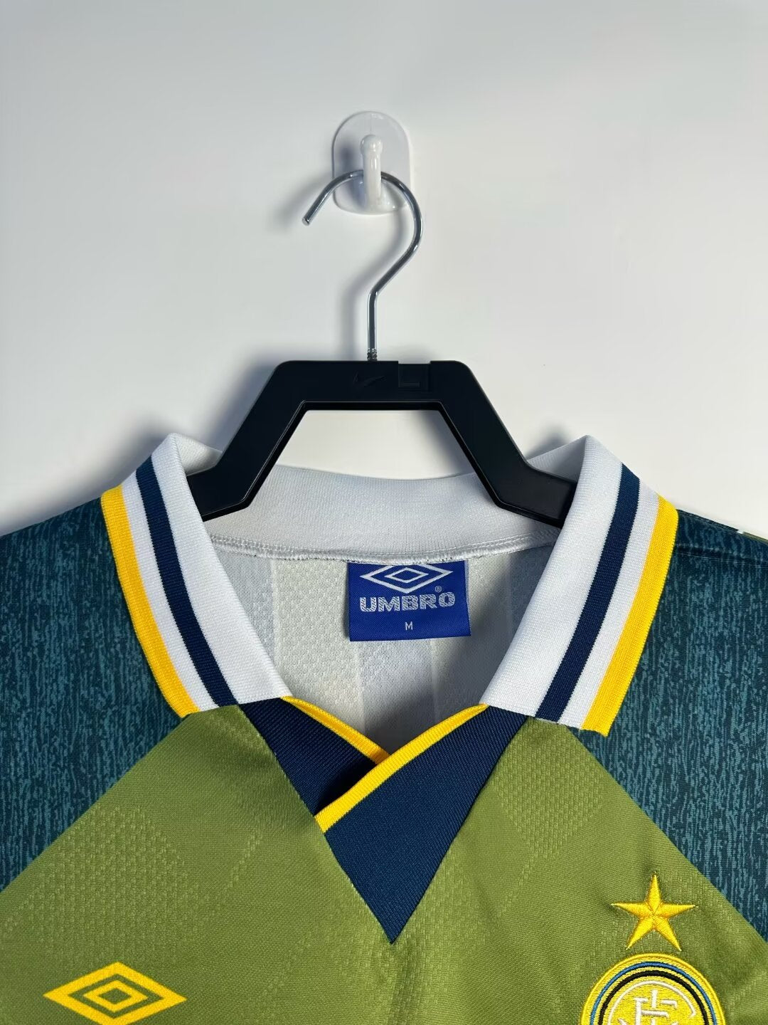 INTER MILAN Retro Away Jersey  1995-96 image 6
