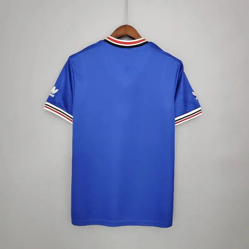 MANCHESTER UNITED RETRO JERSEY 1985 image 1