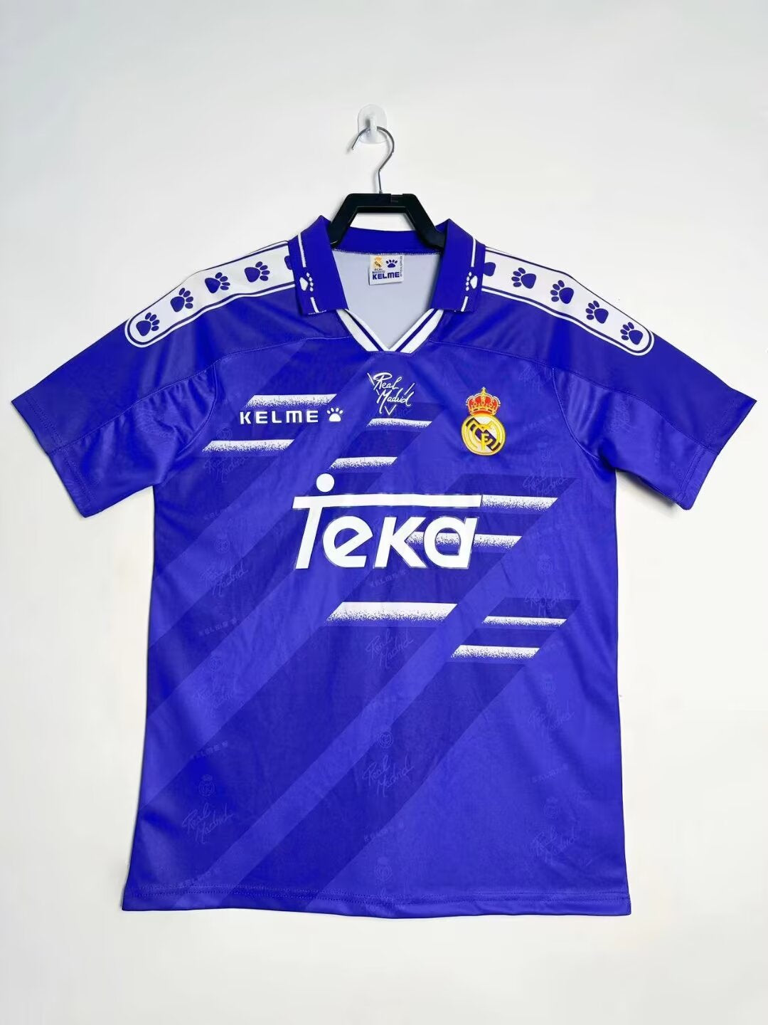 REAL MADRID Retro Away Jersey 1994-96 image 0