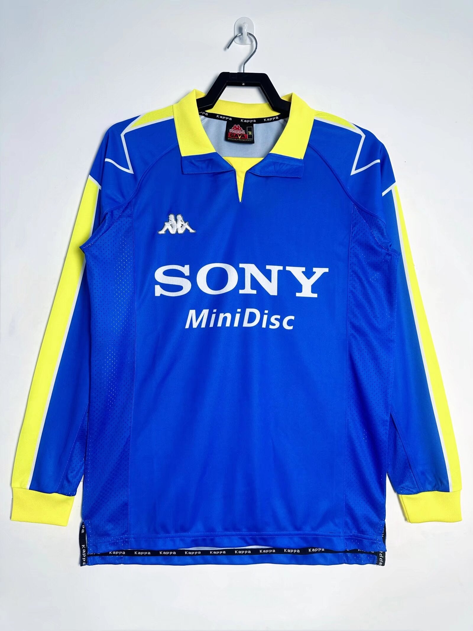JUVENTUS Retro L/S Away Jersey 1996-97 image 0
