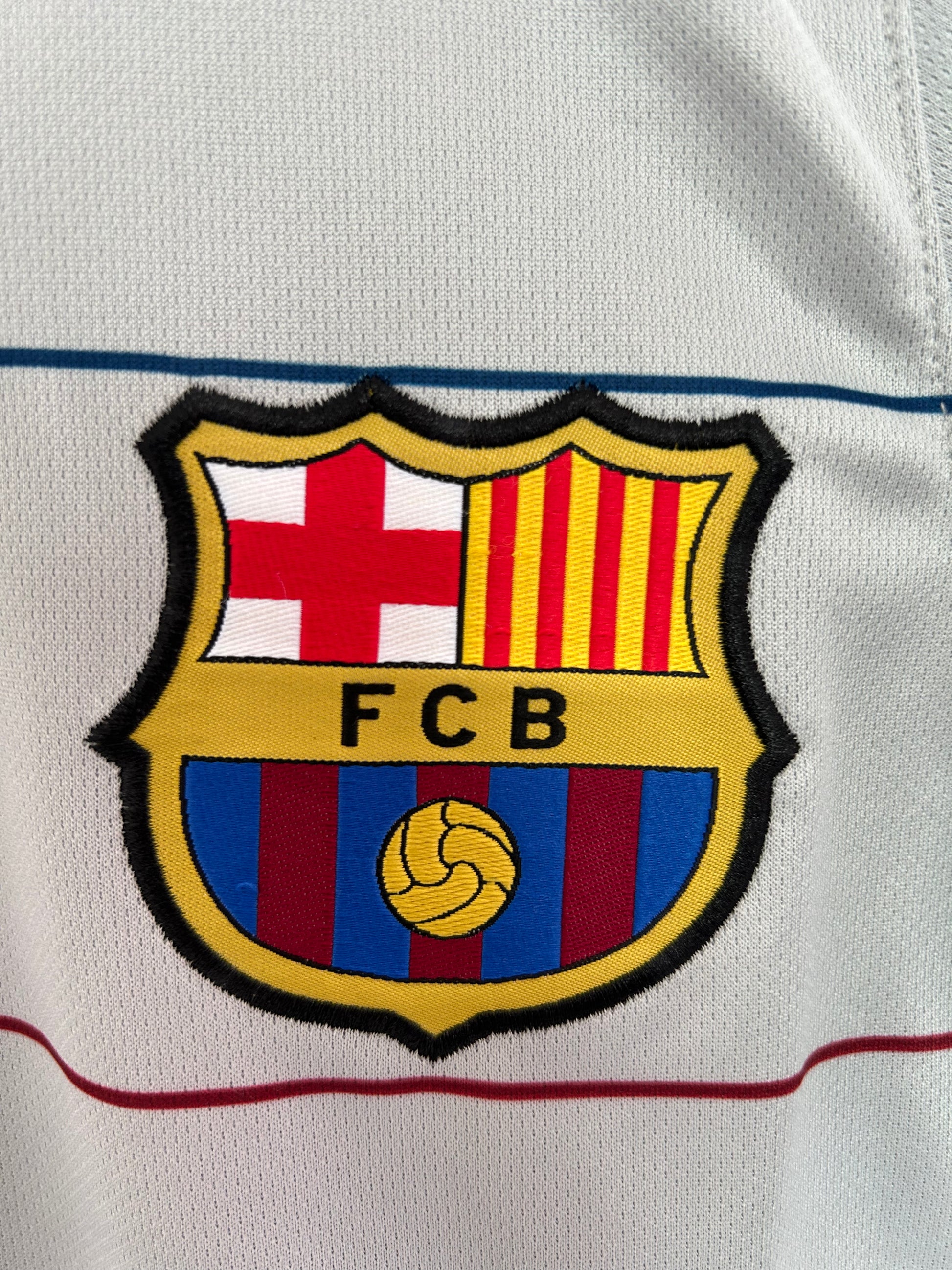 BARCELONA Retro Away Jersey  2003-04 image 5