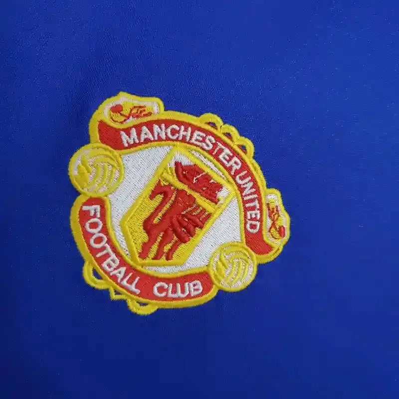 MANCHESTER UNITED RETRO JERSEY 1985 image 3