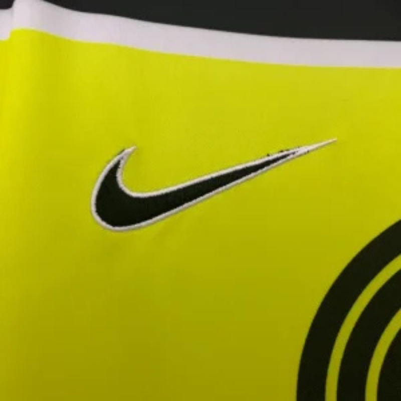 BVB Retro Home Jersey 1996-97 image 2