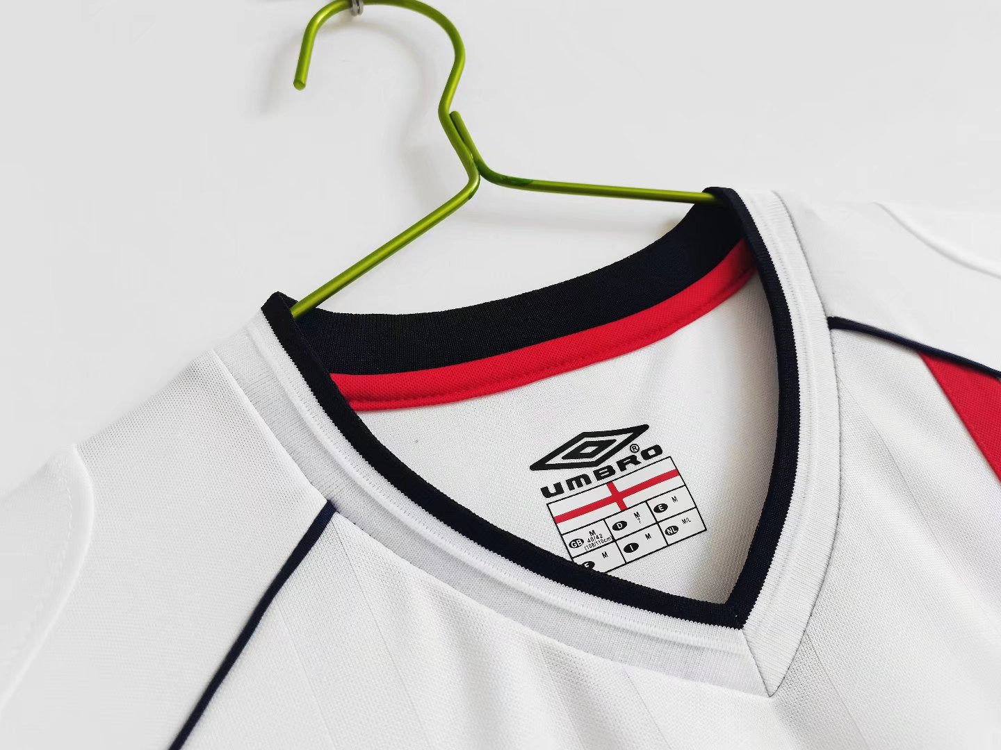 ENGLAND Retro Home Jersey WORLD CUP 2002 image 8