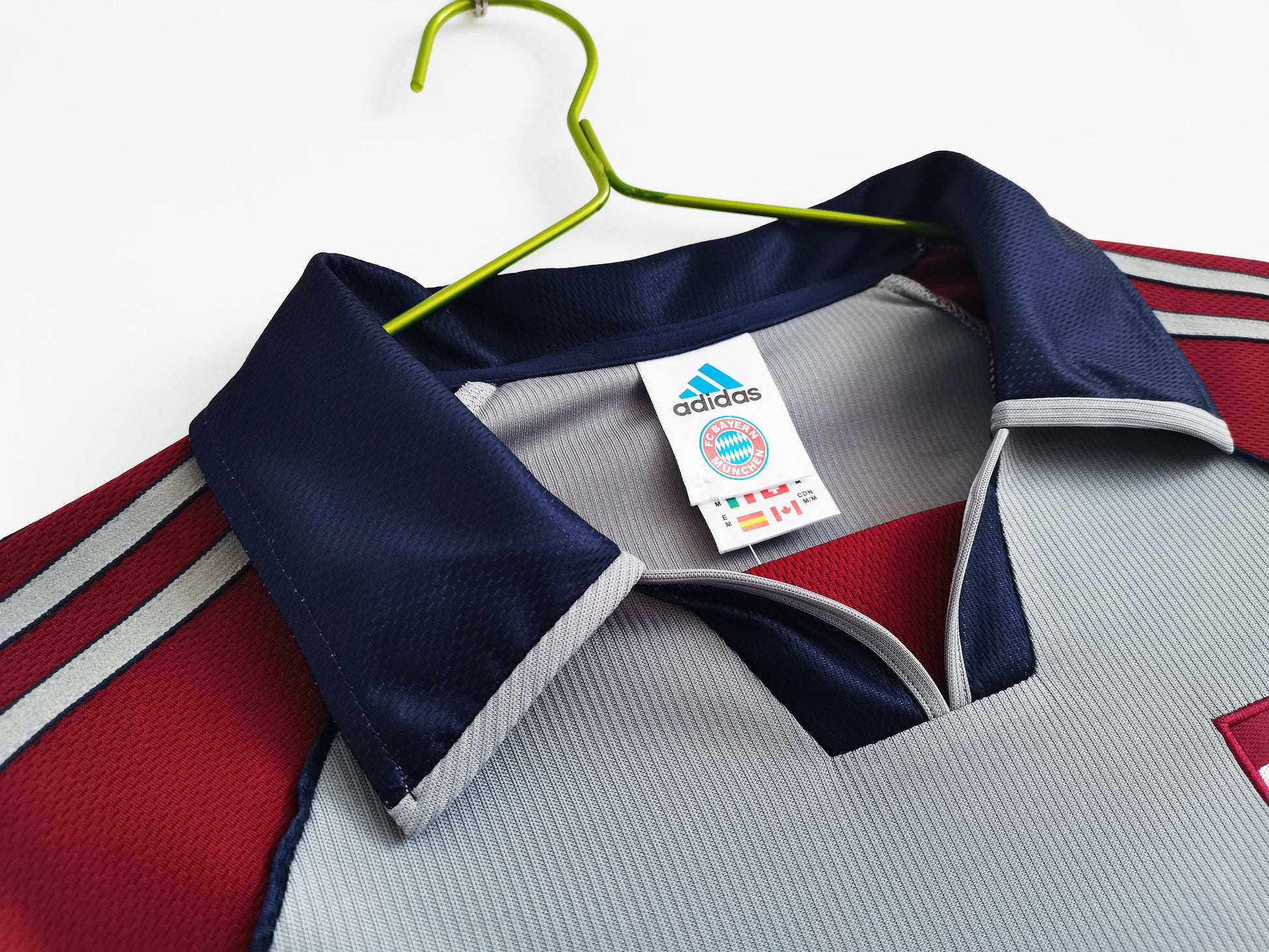 BAYERN MUNICH Retro Away Jersey 1998-99 image 3