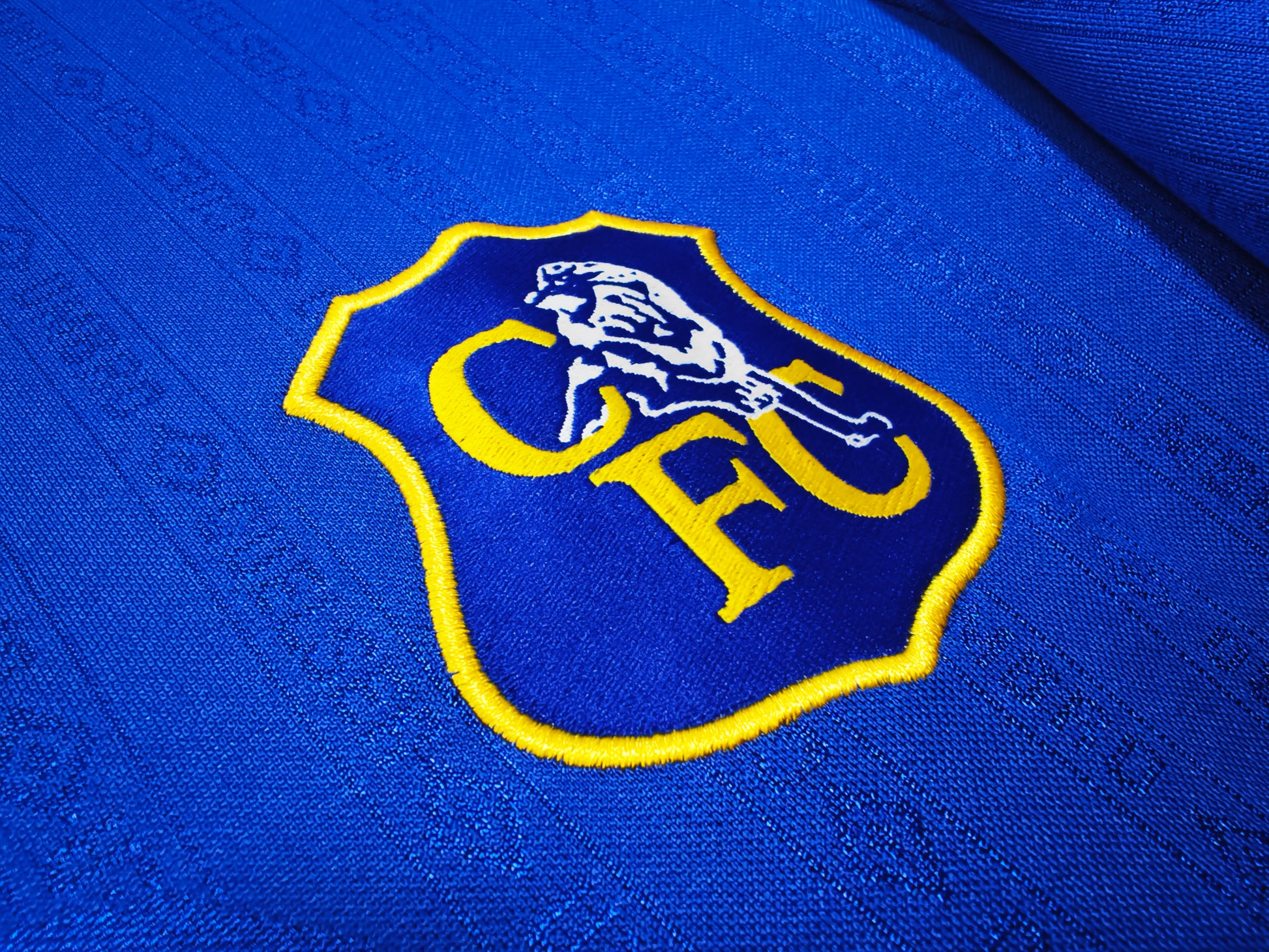 CHELSEA Retro Home Jersey 1995-97 image 5