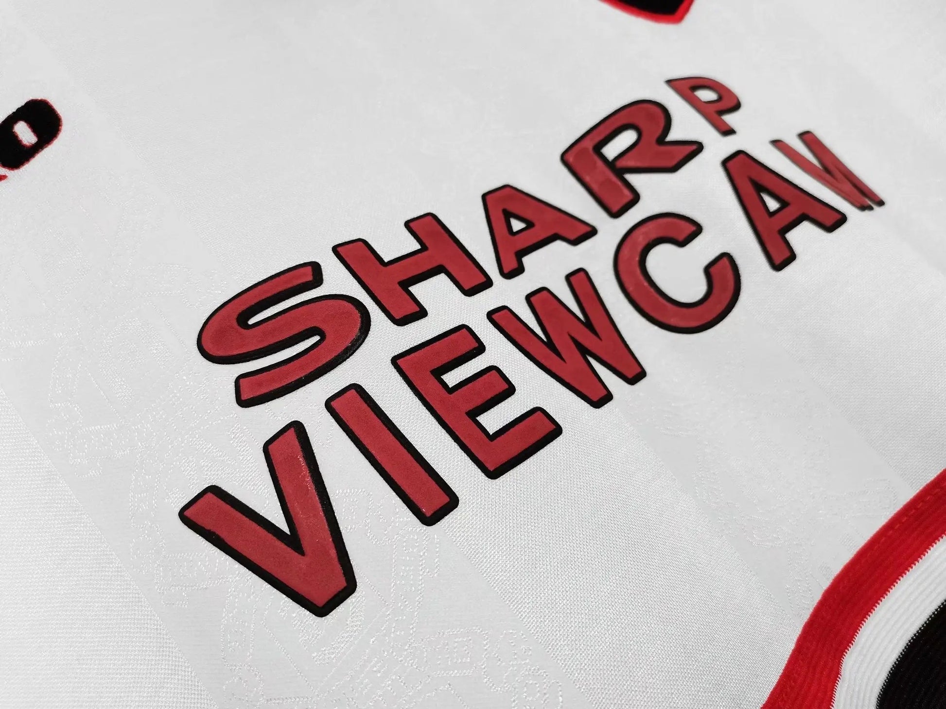 MANCHESTER UNITED RETRO JERSEY 1998-99 image 3
