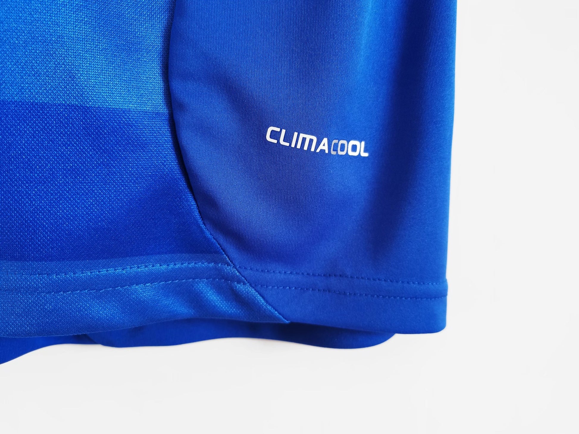 CHELSEA Retro Home Jersey Champion's League Final Edition 2011-12 image 8