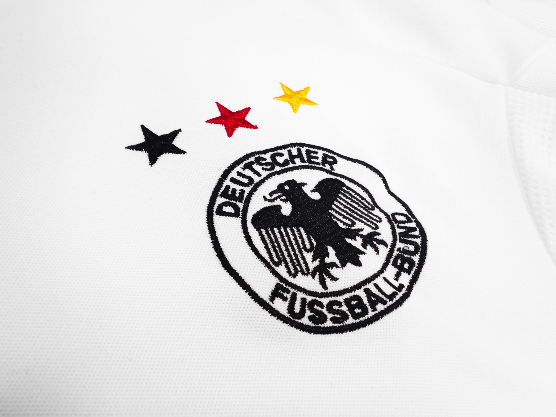 GERMANY Retro Home Jersey 2002 image 6