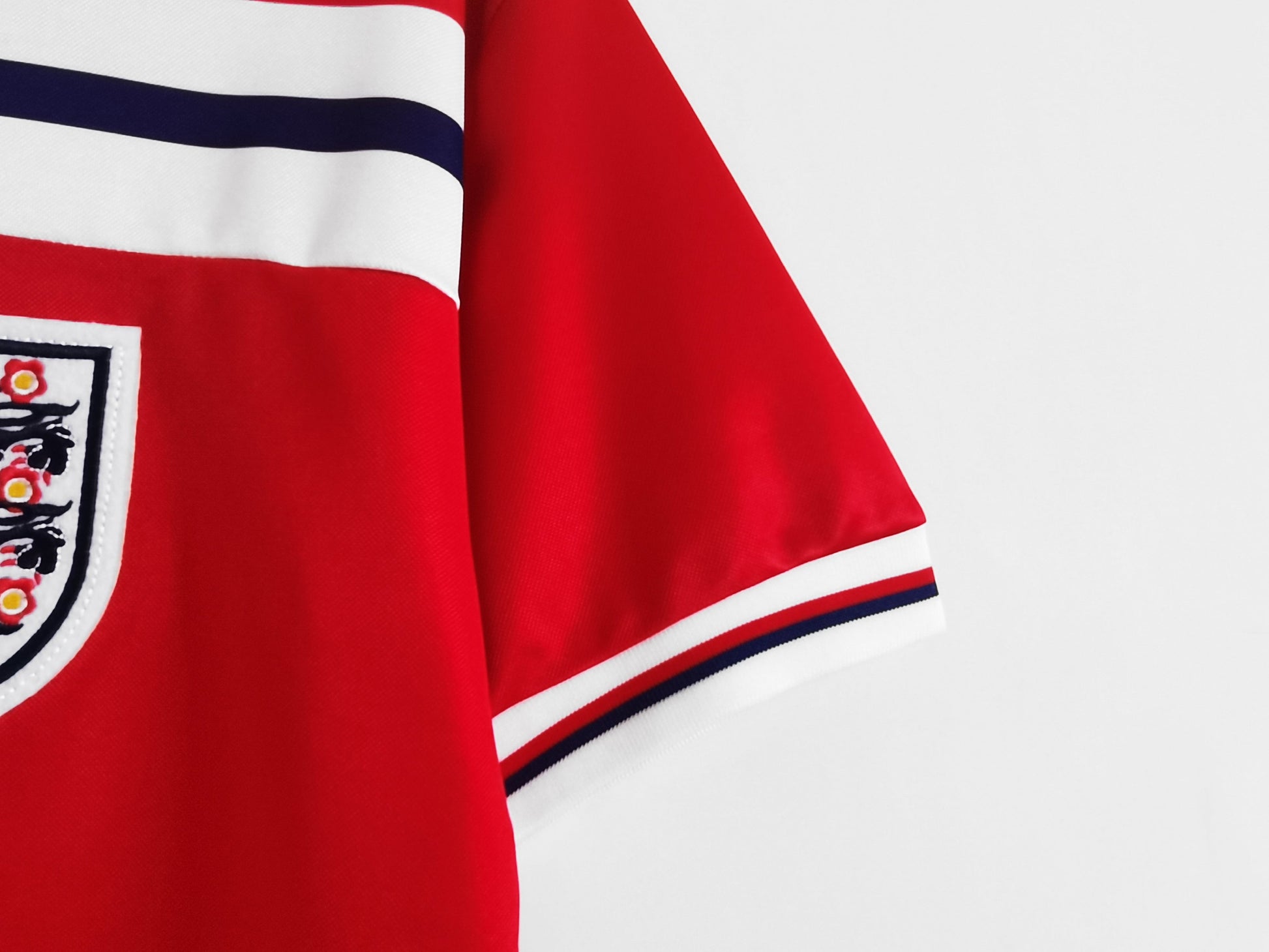 ENGLAND Retro Away Jersey WORLD CUP 1982 image 4