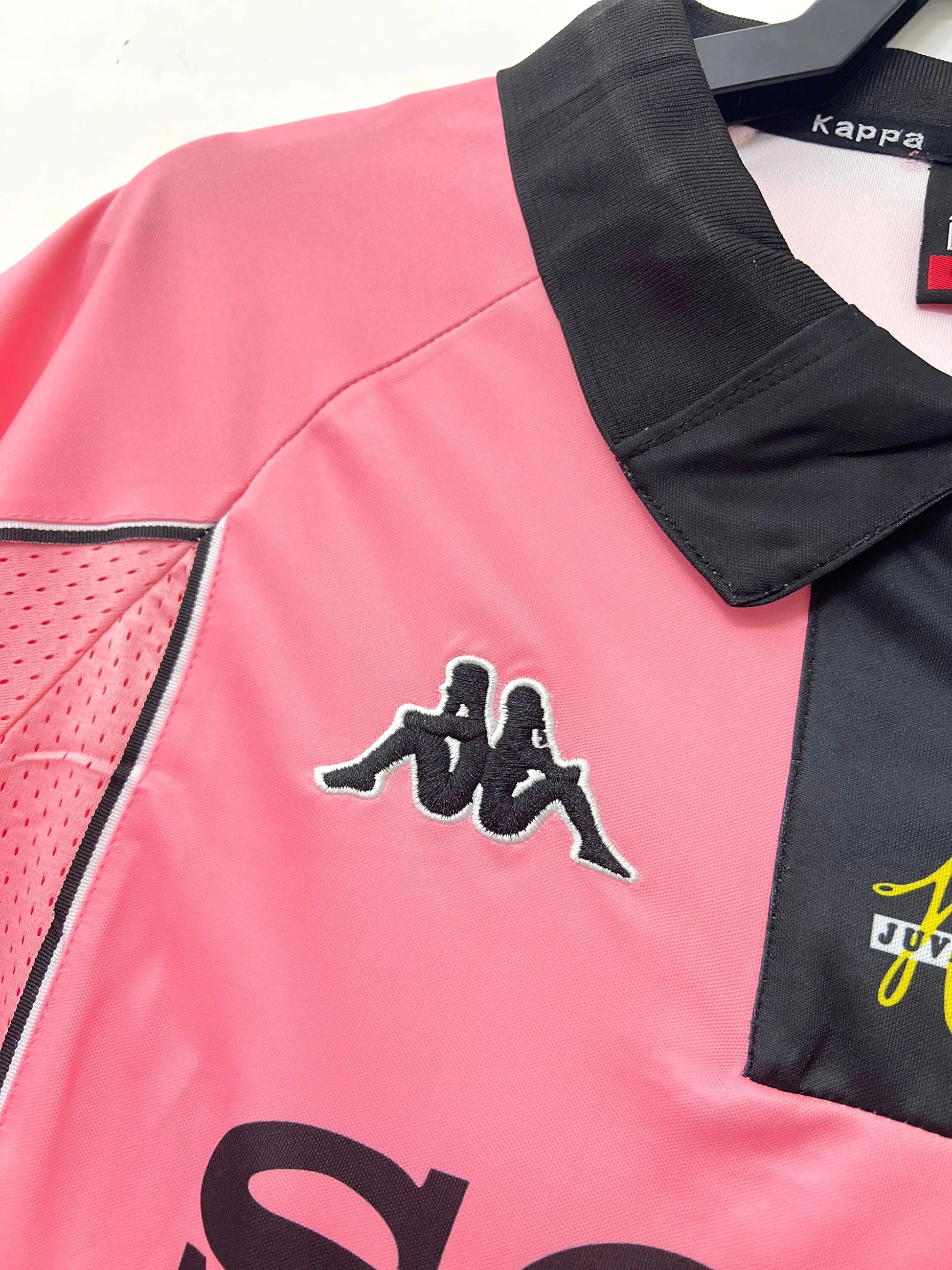 JUVENTUS  RETRO AWAY JERSEY 1997-98 image 4