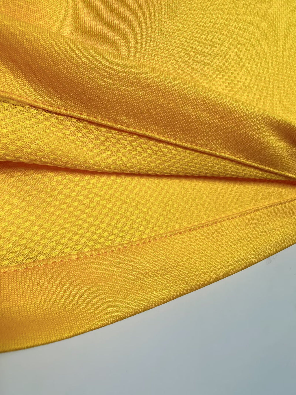 BRAZIL Retro Home Jersey 2010 image 4
