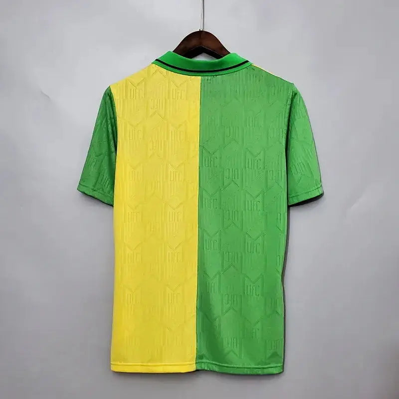 MANCHESTER UNITED RETRO JERSEY 1992 image 1