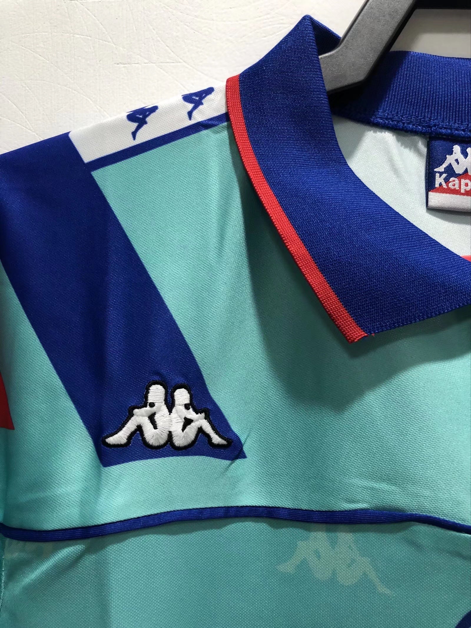BARCELONA Retro Away Jersey 1992-95 image 6