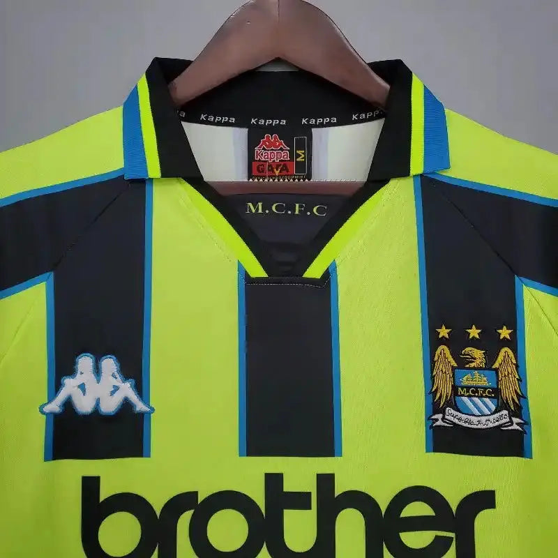 MANCHESTER CITY Retro Away Jersey 1998-99 image 2