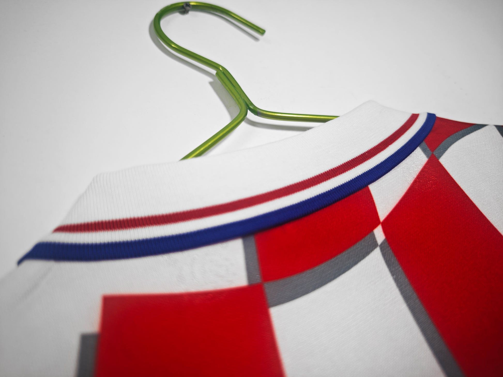 CROATIA Retro Home Jersey  1998 image 8