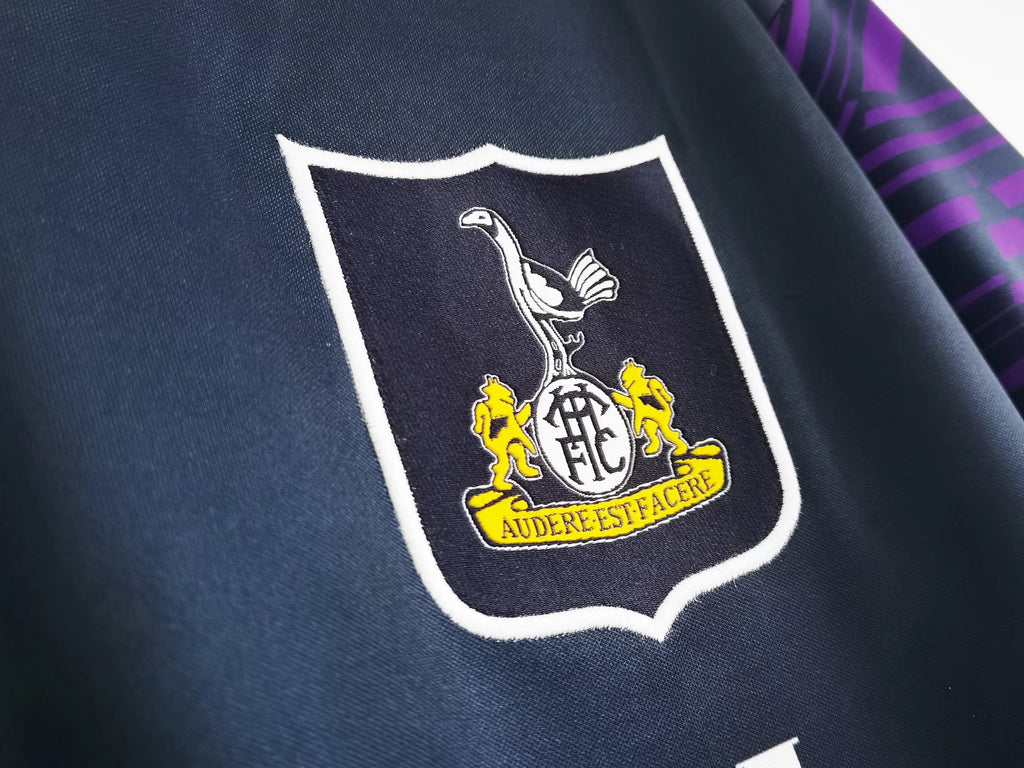 TOTTENHAM HOTSPUR Retro Away Jersey 1994-95 image 7