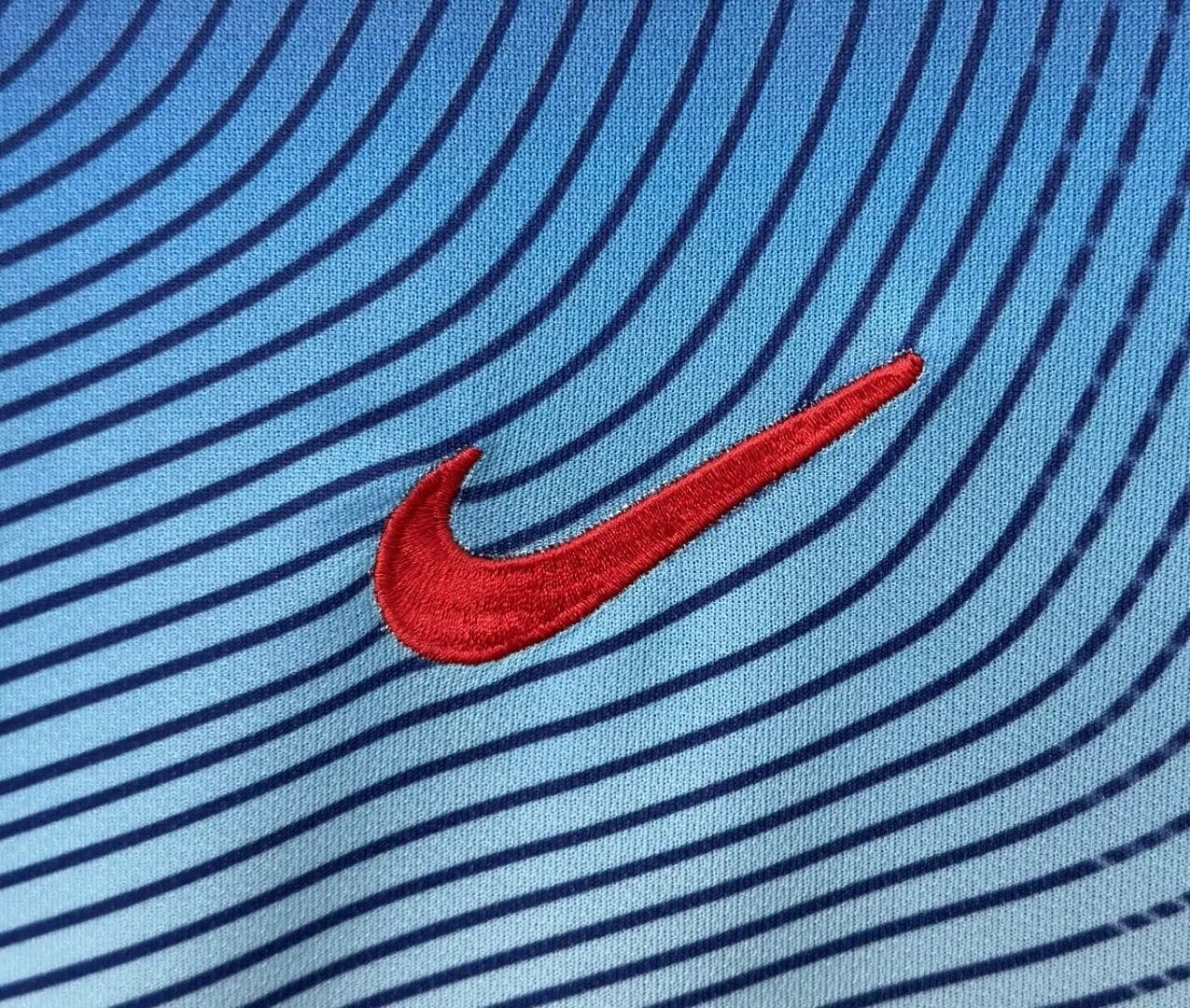 ARSENAL Retro Away Jersey 2002 image 8