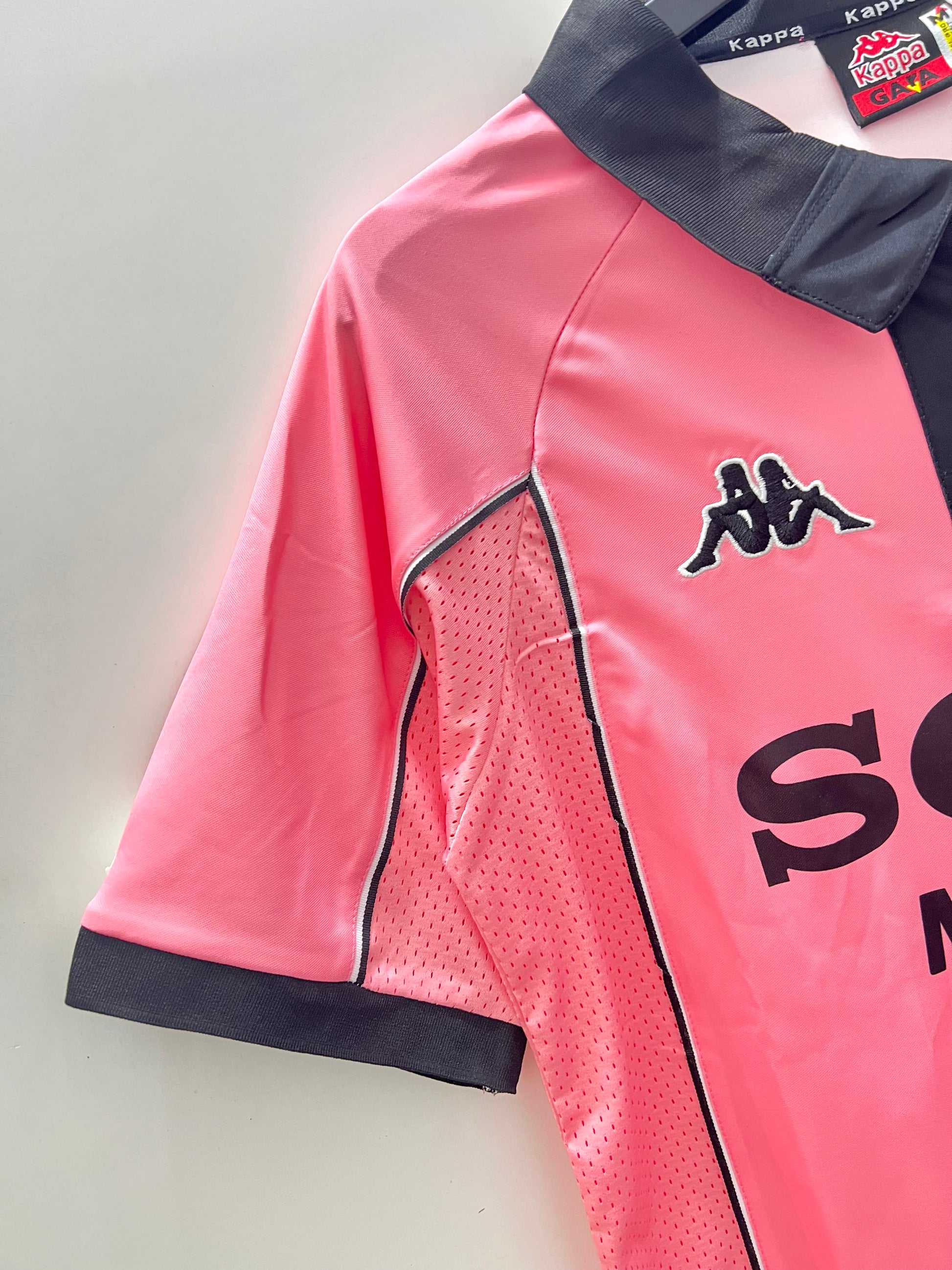 JUVENTUS  RETRO AWAY JERSEY 1997-98 image 7