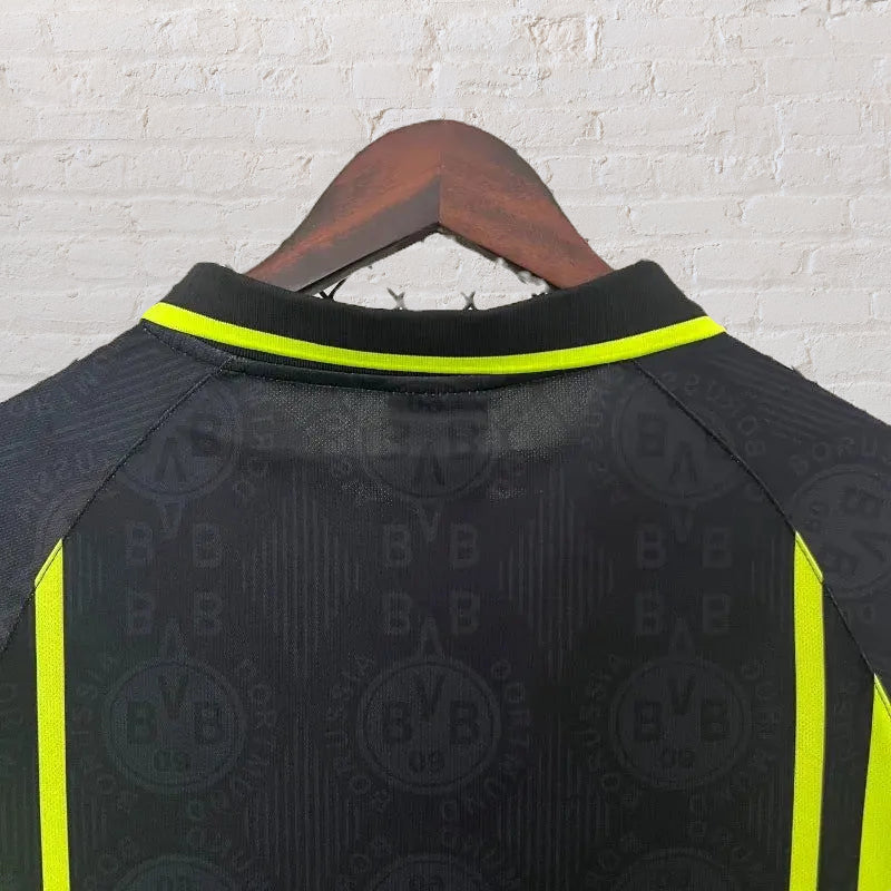 BVB RETRO AWAY FOOTBALL SHIRT 1997-98 image 3