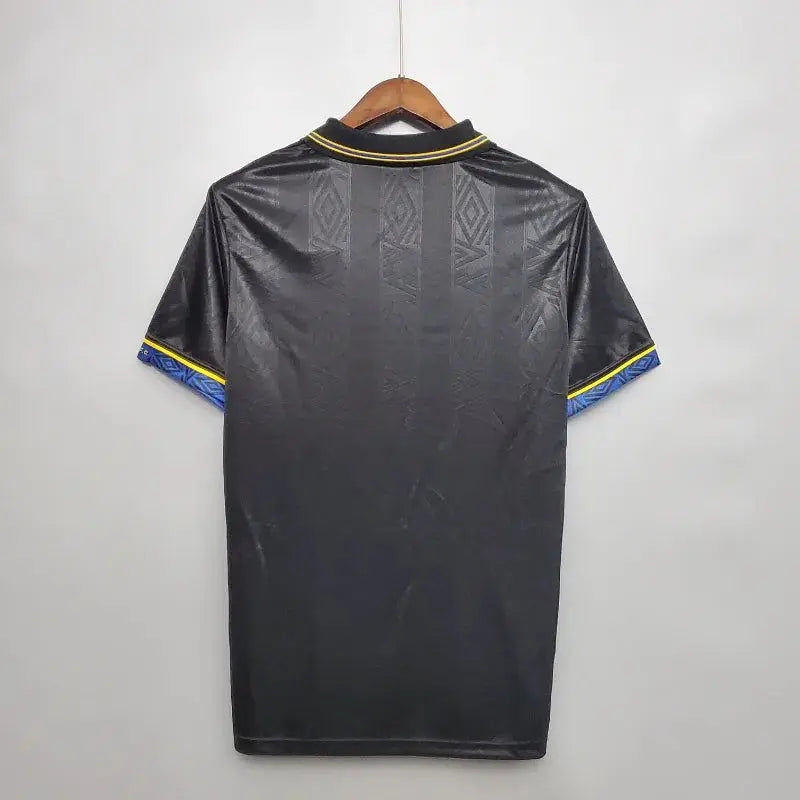 MANCHESTER UNITED RETRO JERSEY 1993-95 image 2