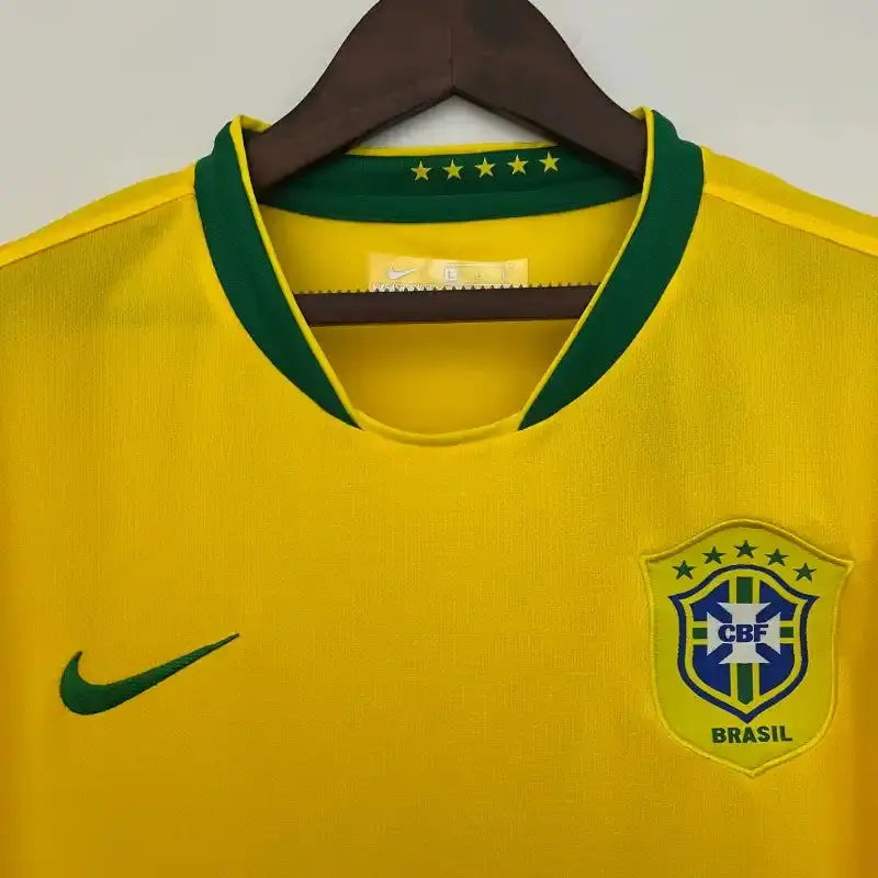 BRAZIL Retro Home Jersey 2006 image 3