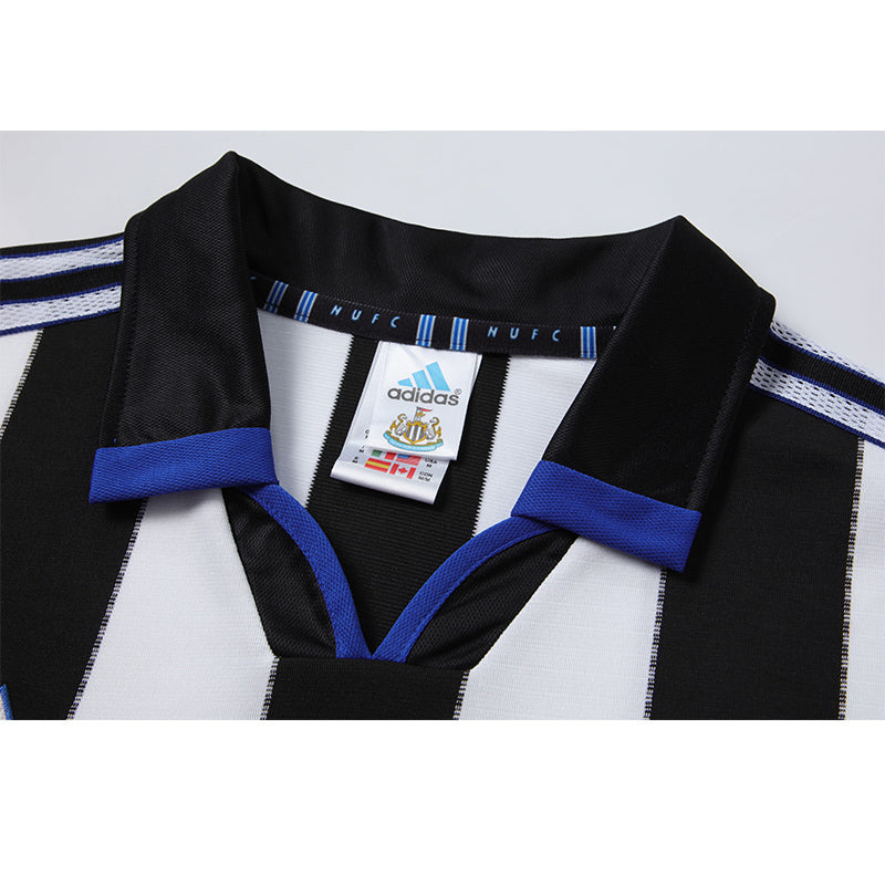 NEWCASTLE UNITED Retro Home Jersey 2000-01 image 2