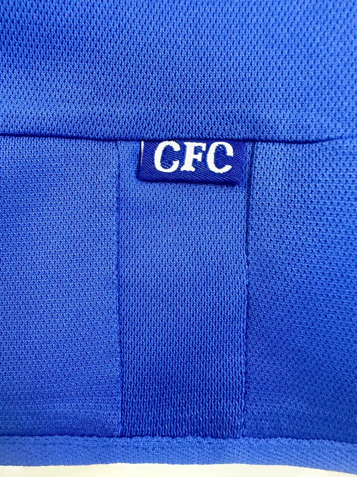 CHELSEA Retro Home Jersey 2001-03 image 9