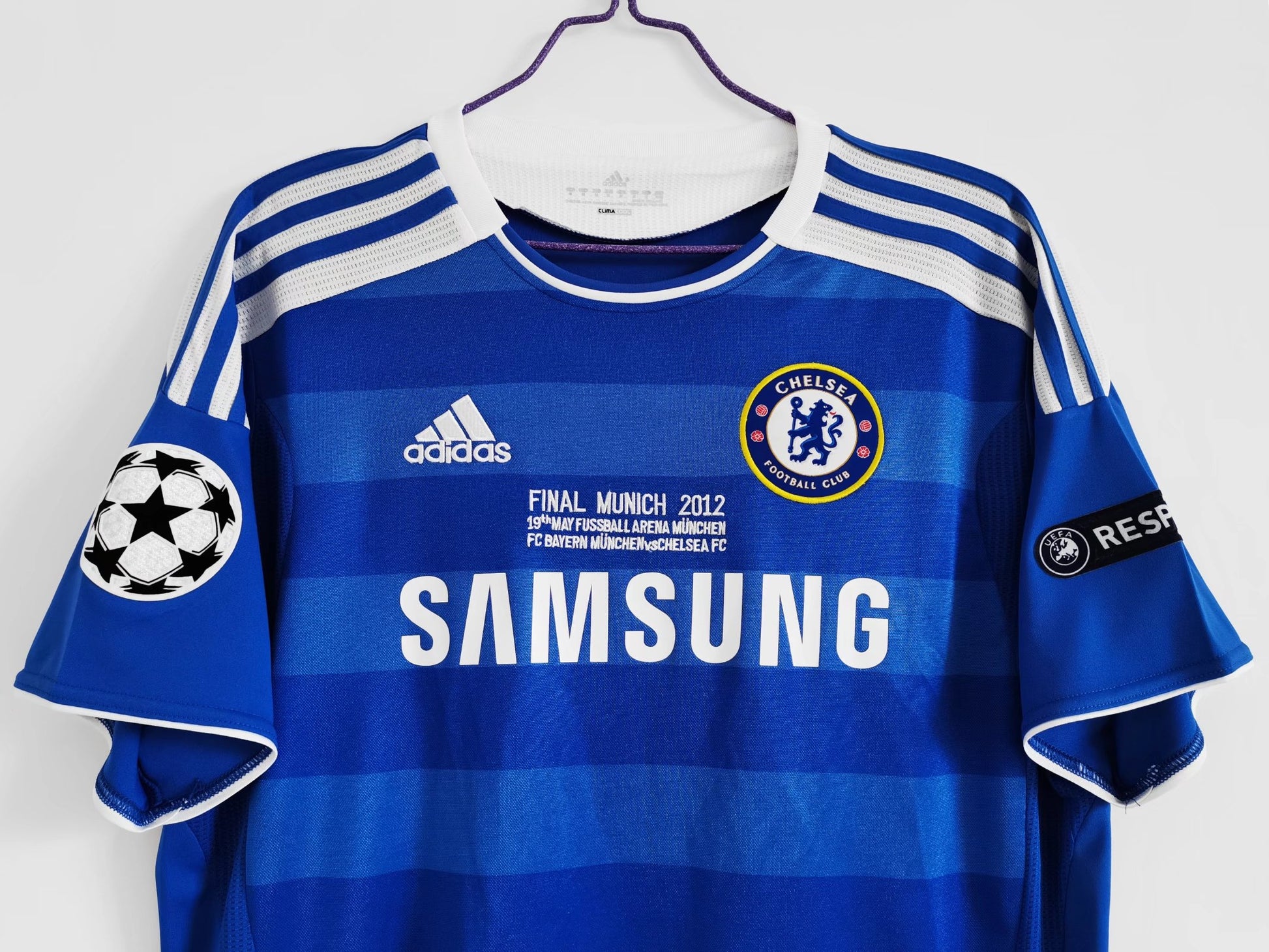 CHELSEA Retro Home Jersey Champion's League Final Edition 2011-12 image 3