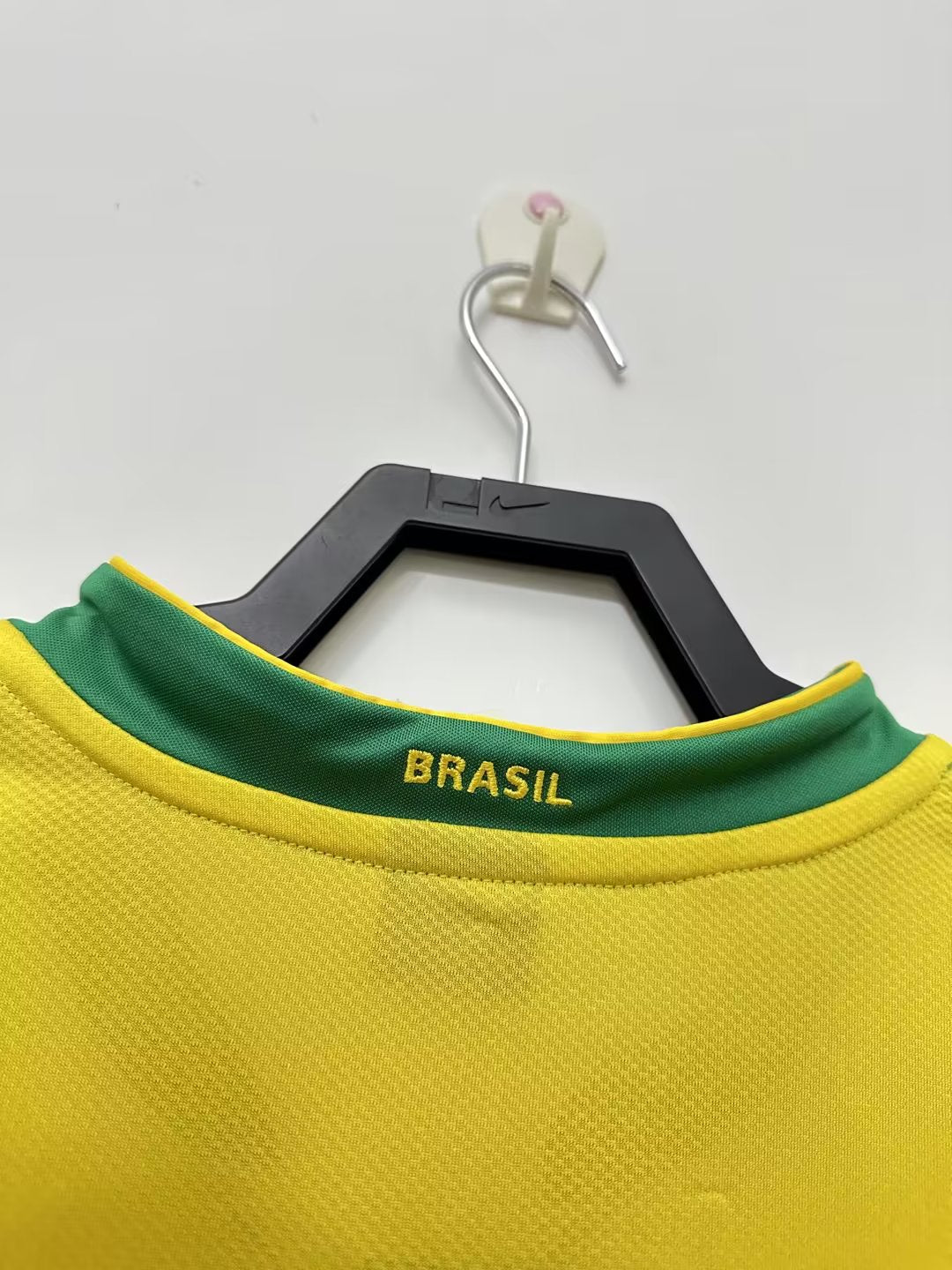 BRAZIL Retro Home Jersey 2006 image 9