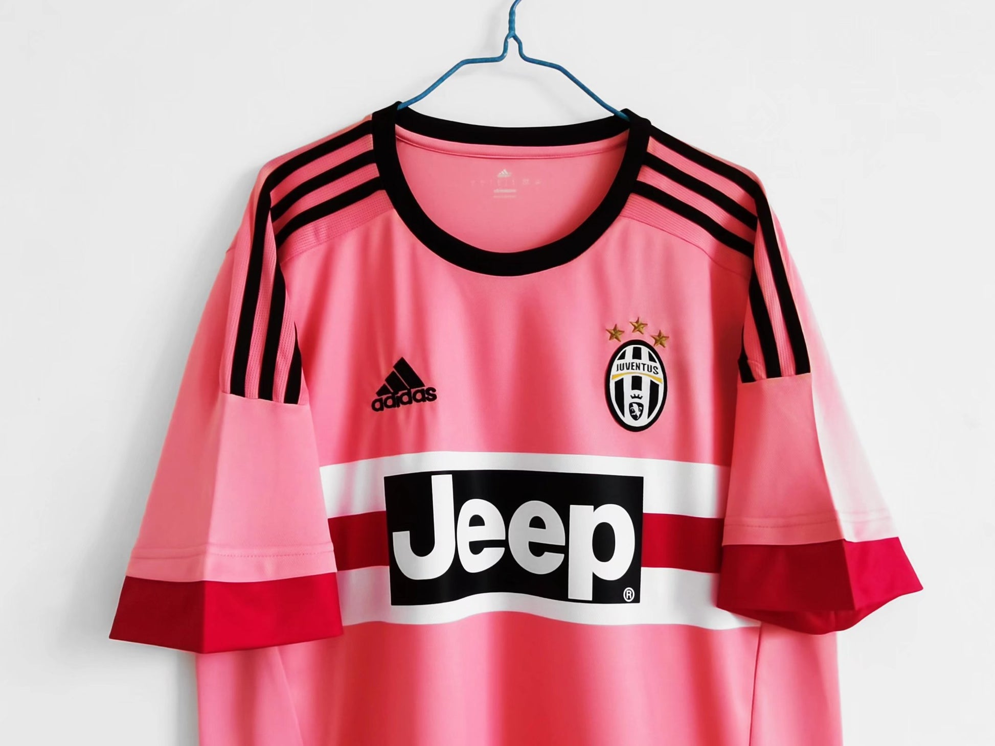 JUVENTUS  RETRO Away JERSEY 2015-16 image 7