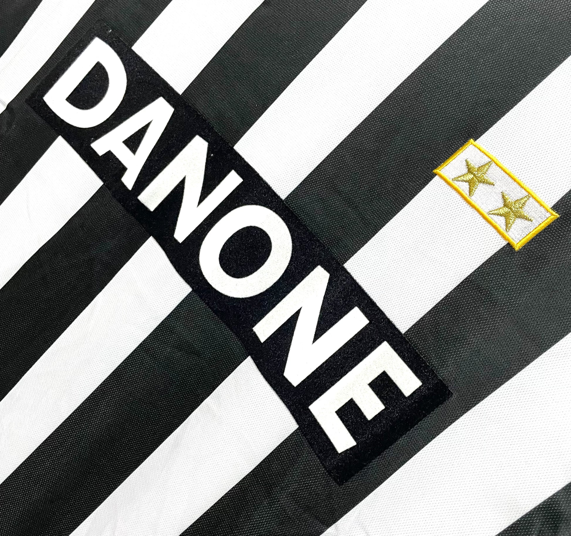 JUVENTUS Retro Home Jersey 1992-94 image 5